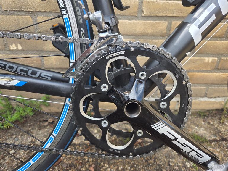 Used Focus Variado Shimano Ultegra 2012 Road & Gravel, Schwarz — image 8 of 20