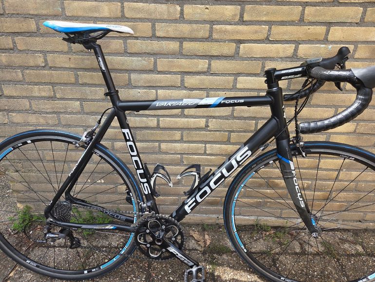 Used Focus Variado Shimano Ultegra 2012 Road & Gravel, Schwarz — image 1 of 20