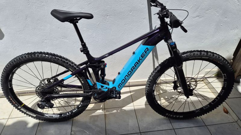 Used Mondraker DUSK R 2024 2024 Mountainbike, Blue, 29 — image 4 of 9
