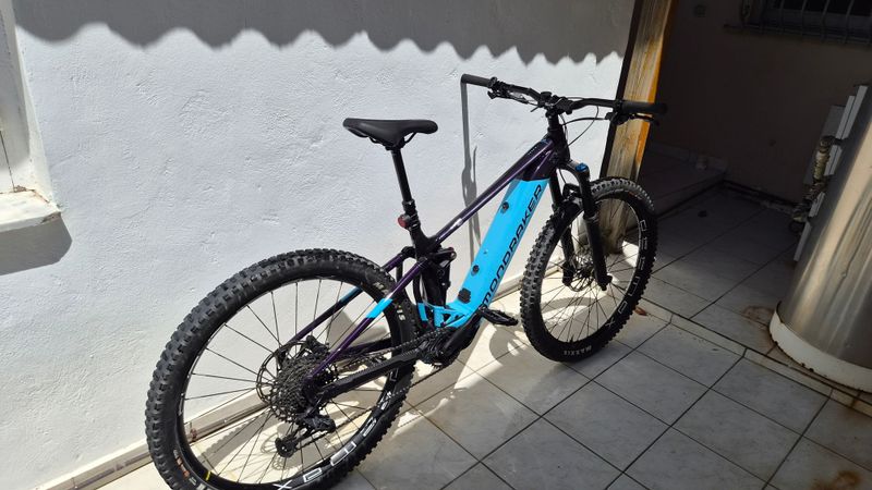 Used Mondraker DUSK R 2024 2024 Mountainbike, Blue, 29 — image 5 of 9