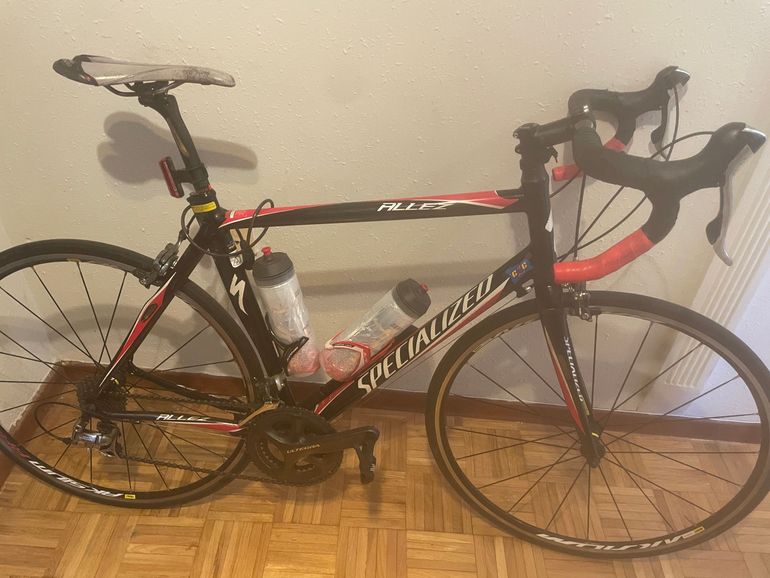 Used Specialized Allez Sport Compact 2010 2010 Road & Gravel, Schwarz — image 1 of 8