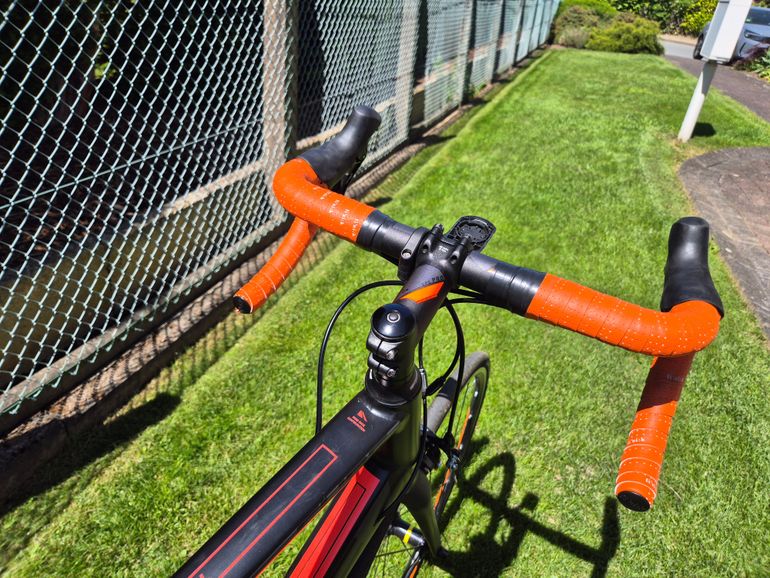 Used CUBE attain SL 2016 2016 Road & Gravel, Schwarz — image 2 of 11