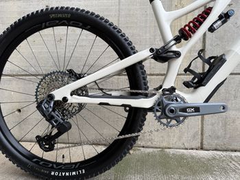 Used Specialized Stumpjumper EVO Sram Eagle Transmission GX 2023 Mountainbike, White — image 5 of 11