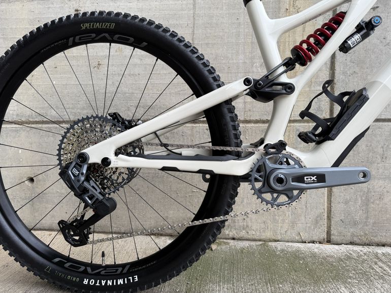 Used Specialized Stumpjumper EVO Sram Eagle Transmission GX 2023 Mountainbike, White — image 5 of 11