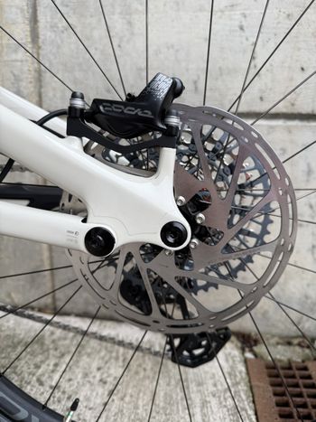 Used Specialized Stumpjumper EVO Sram Eagle Transmission GX 2023 Mountainbike, White — image 9 of 11