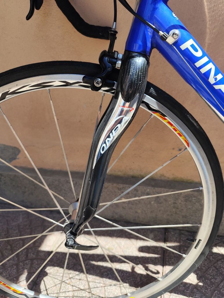 Used Pinarello Paris Honda 2008 2008 Road & Gravel, Blau — image 3 of 7