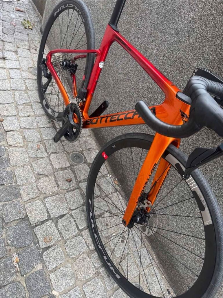 Used Bottecchia Aerospace Shimano 105 Di2 2026 Road & Gravel, Orange — image 6 of 7