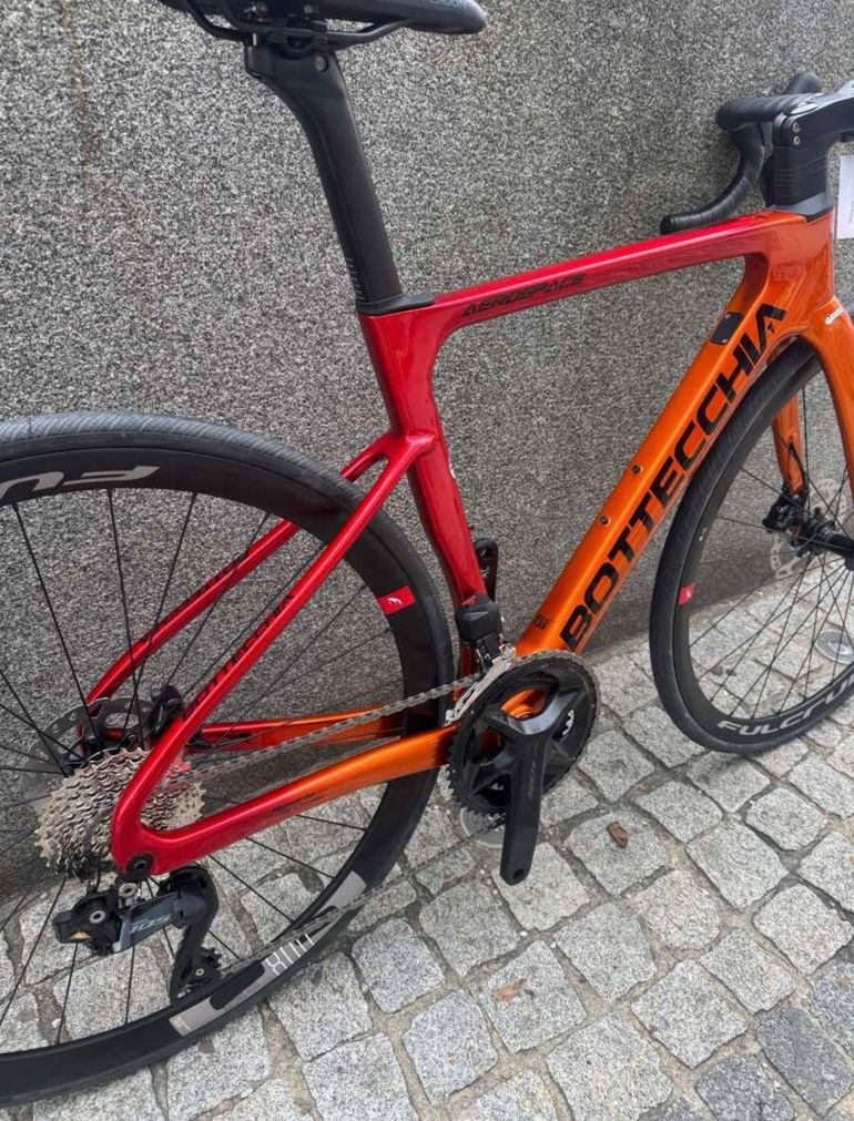 Used Bottecchia Aerospace Shimano 105 Di2 2026 Road & Gravel, Orange — image 3 of 7