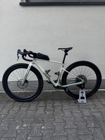 Used CUBE NUROAD C:62, EX 2025 2025 Road & Gravel — image 2 of 3
