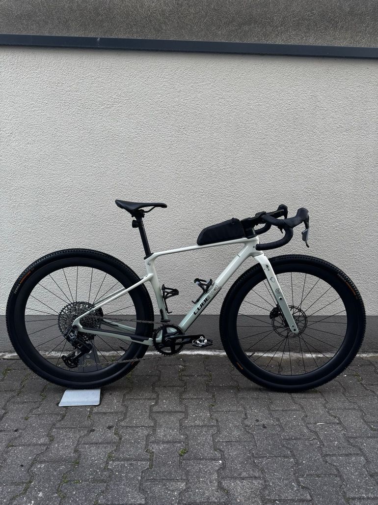 Used CUBE NUROAD C:62, EX 2025 2025 Road & Gravel — image 1 of 3