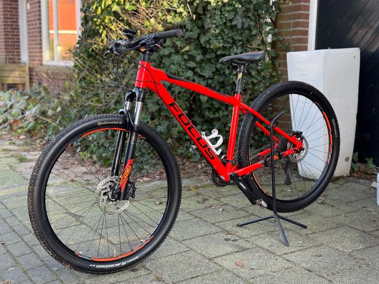 Used Focus Focus Custom Shimano Deore XT 2018 Mountainbike, Red — image 2 of 14