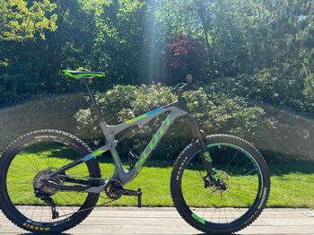 Used Scott Genius 710 Plus 2017 2017 Mountainbike, Light Gray, 27.5 — image 10 of 10