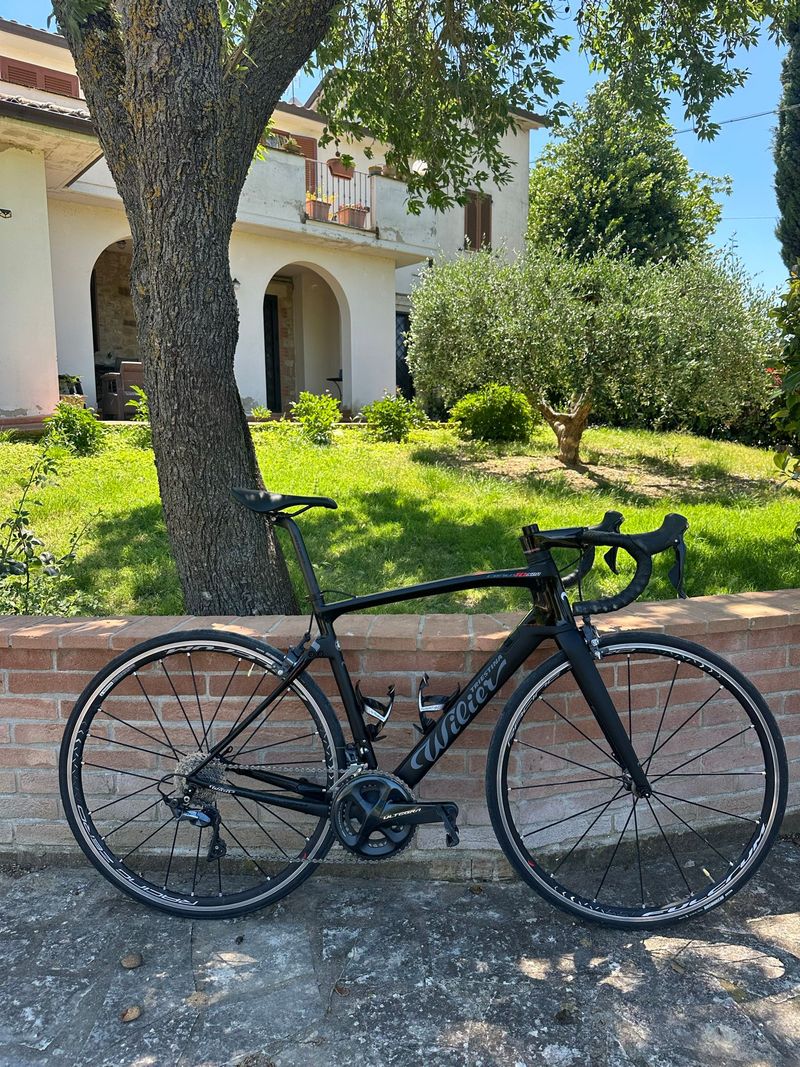 Used Wilier Cento10ndr Shimano Ultegra 2018 Road & Gravel, Black — image 1 of 8