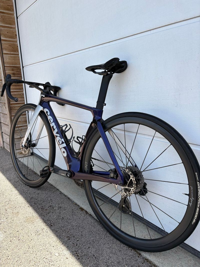 Cervélo S5 Shimano Dura Ace Di2 2024 Road & Gravel usato, Viola — immagine 6 di 8