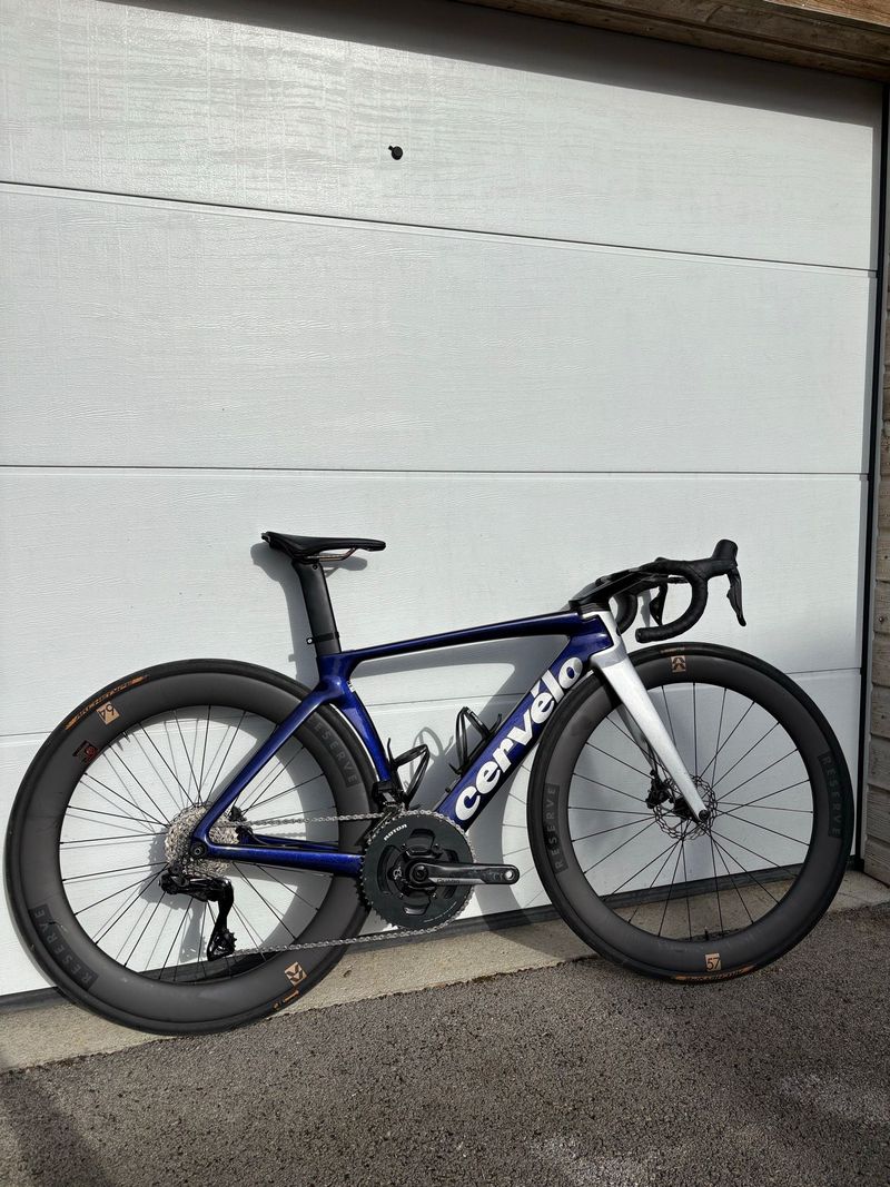 Cervélo S5 Shimano Dura Ace Di2 2024 Road & Gravel usato, Viola — immagine 1 di 8