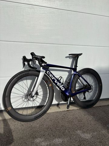 Cervélo S5 Shimano Dura Ace Di2 2024 Road & Gravel usato, Viola — immagine 2 di 8