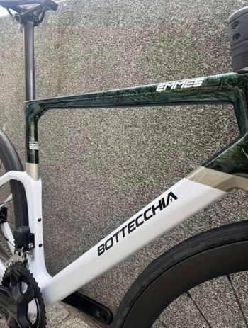 Used Bottecchia Emme Shimano 105 Di2 2026 Road & Gravel, White — image 6 of 7