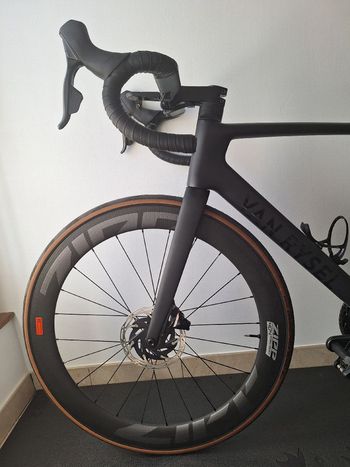 Used Van rysel Rcr SRAM Force eTap AXS 2024 Road & Gravel, Schwarz — image 10 of 17
