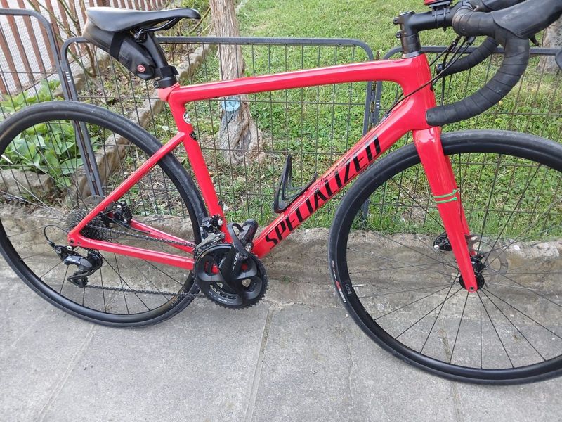 Tweedehands Specialized Tarmac SL6 Sport 2022 2022 Road & Gravel