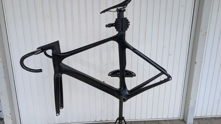 Used Giant Propel Advanced 1 Disc 2021 Frameset 2021 Road & Gravel — image 1 of 10