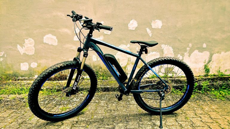 Used Gary Fischer Fischer E Bike 2023 Road & Gravel, Blau — image 1 of 3