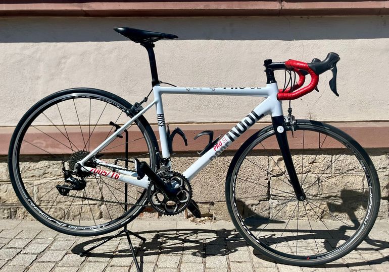 Used Rose PRO SL Ultegra 2020 2020 Road & Gravel, Weiß — image 1 of 3