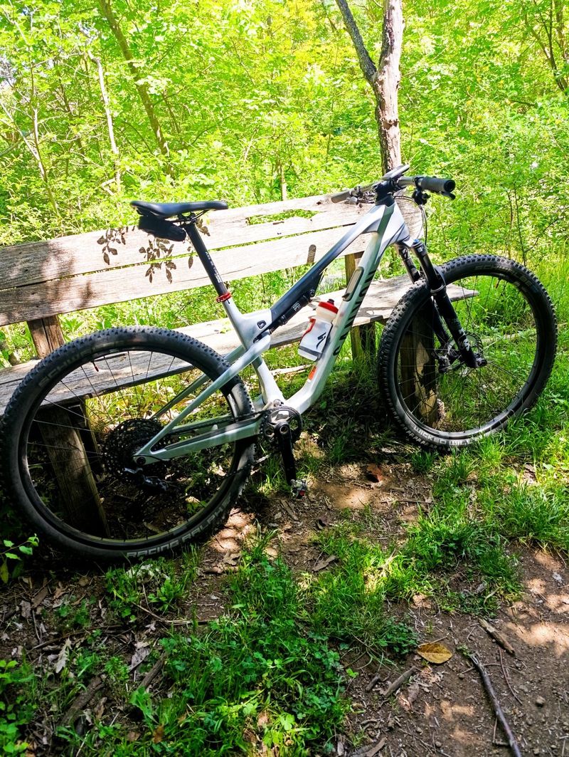 Used Canyon Lux Trail CF 8 2025 2025 MTB