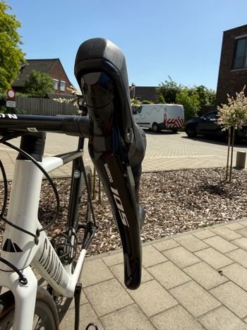 Used Canyon Ultimate CF SL 7 2023 2023 Road & Gravel, Bianco — image 7 of 9