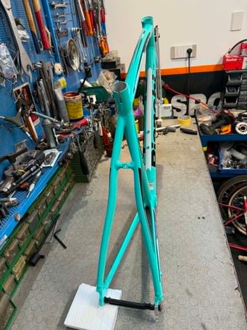 Used Bianchi VIA NIRONE 7. NUOVO. NOS Frameset 2020 Road & Gravel, Blau — image 8 of 15