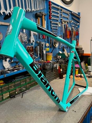 Used Bianchi VIA NIRONE 7. NUOVO. NOS Frameset 2020 Road & Gravel, Blau — image 2 of 15