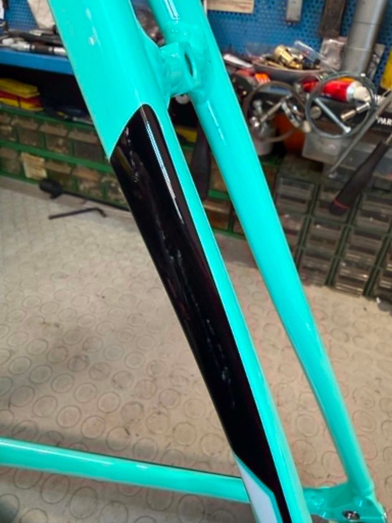 Used Bianchi VIA NIRONE 7. NUOVO. NOS Frameset 2020 Road & Gravel, Blau — image 5 of 15