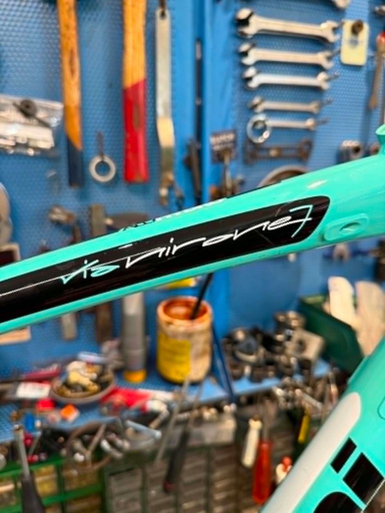 Used Bianchi VIA NIRONE 7. NUOVO. NOS Frameset 2020 Road & Gravel, Blau — image 6 of 15