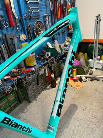 Used Bianchi VIA NIRONE 7. NUOVO. NOS Frameset 2020 Road & Gravel, Blau — image 7 of 15