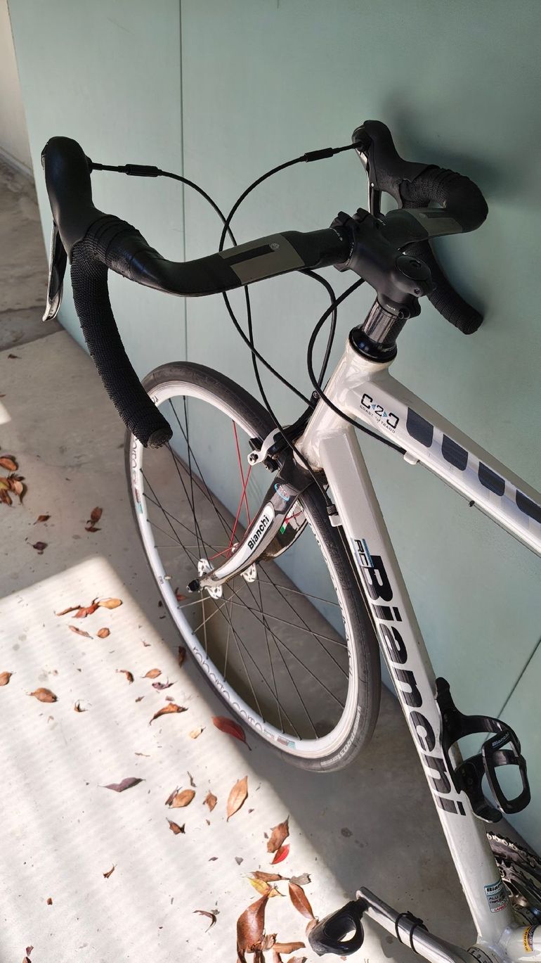 Used Bianchi Via Shimano 105 2007 Road & Gravel, Weiß — image 3 of 5
