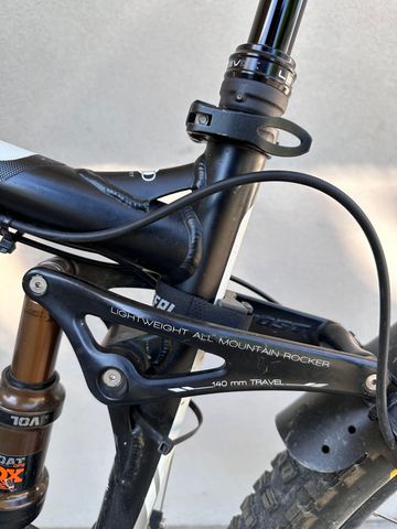 Used Ghost ASX PLUS 5700 2012 Mountainbike, Black — image 12 of 20