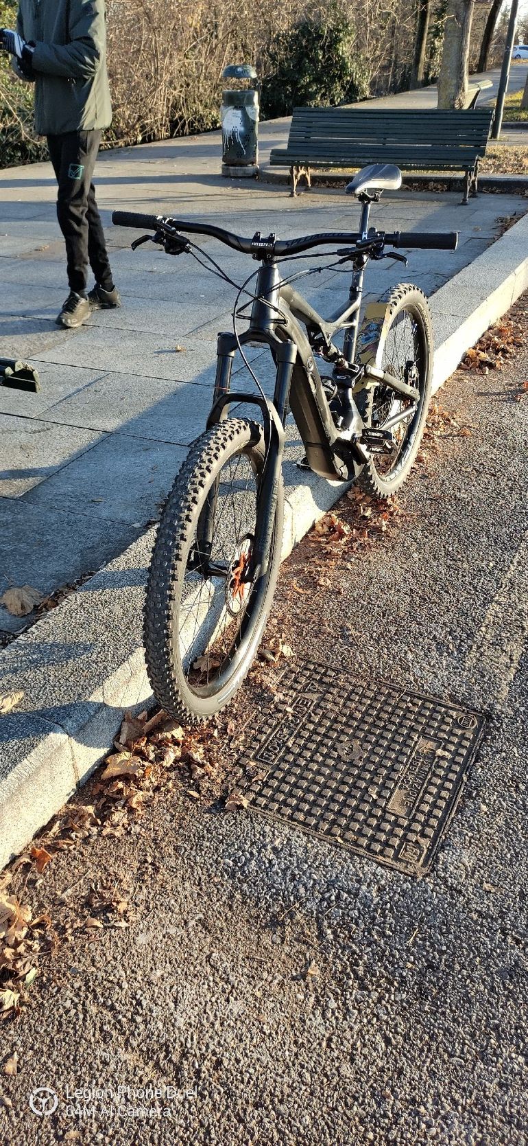 Gebrauchtes Specialized Turbo Levo FSR 6Fattie 2017 2017 Mountainbike, Schwarz, 27.5 — Bild 12 von 13
