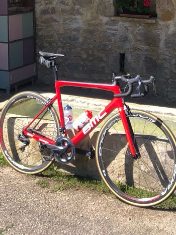 Used BMC TEAMMACHINE SLR 01 THREE 2019 2019 Road & Gravel — image 2 of 4