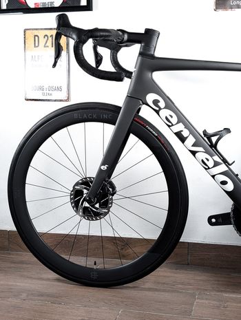 Used Cervélo Caledonia-5 Ultegra Di2 2023 2023 Road & Gravel, Black — image 7 of 25