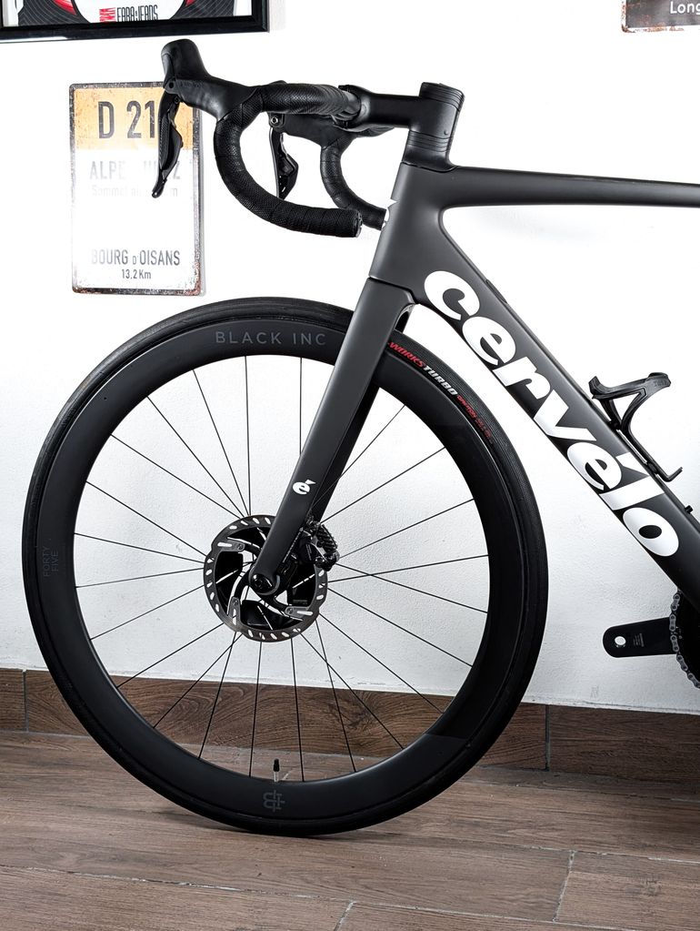 Used Cervélo Caledonia-5 Ultegra Di2 2023 2023 Road & Gravel, Black — image 7 of 25