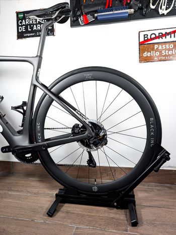 Used Cervélo Caledonia-5 Ultegra Di2 2023 2023 Road & Gravel, Black — image 22 of 25