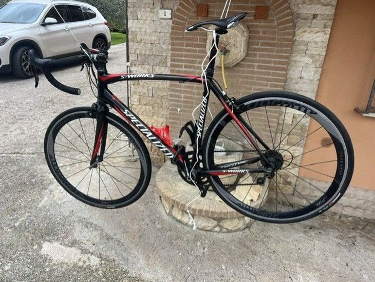 Used Specialized Tarmac Comp Double 2010 2010 Road & Gravel — image 1 of 6