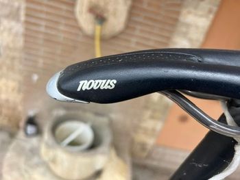 Used Specialized Tarmac Comp Double 2010 2010 Road & Gravel — image 6 of 6