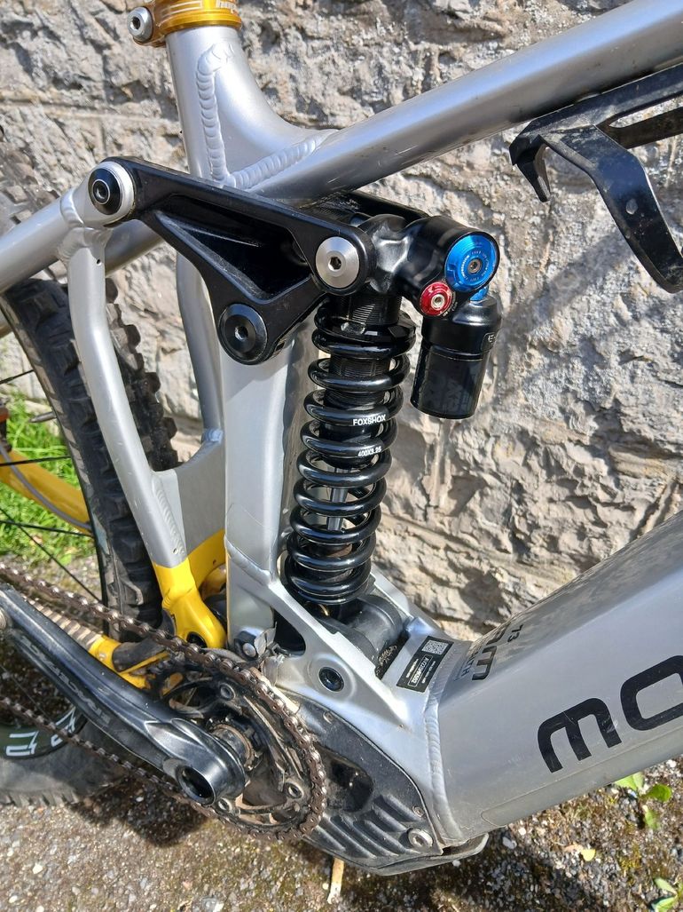 Used Mondraker LEVEL RR 2022 2022 Mountainbike, Hellgrau — image 4 of 10
