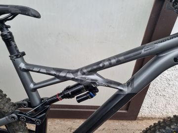 Tweedehands Specialized Enduro Comp 29/6Fattie 2017 2017 Mountainbike — afbeelding 7 van 9