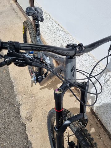 Tweedehands Specialized Enduro Comp 29/6Fattie 2017 2017 Mountainbike — afbeelding 6 van 9