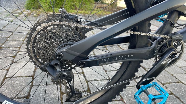 Used YT Industries Capra Base AL 2021 2021 Mountainbike — image 2 of 11