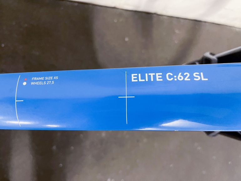 Used CUBE ELITE C:62 SL ROOKIE 2022 2022 Youth — image 6 of 17