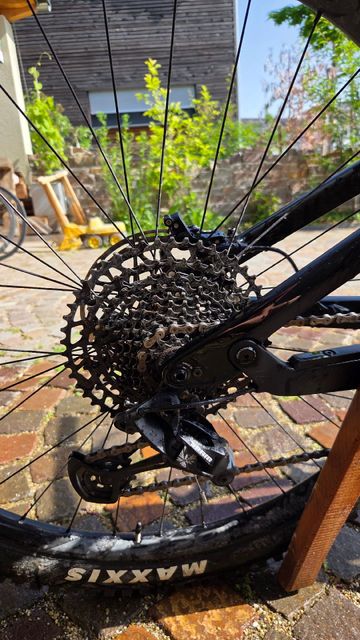Used Canyon Strive CF 7 2021 2021 Mountainbike, Black, 29 — image 6 of 18