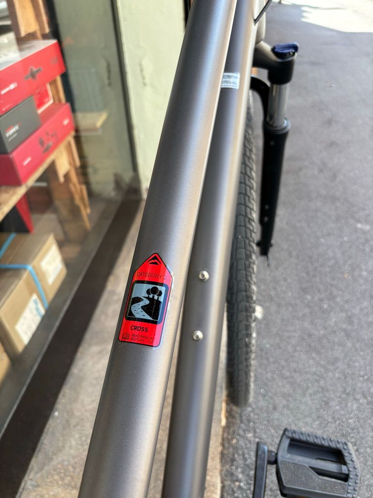 Used Merida Merida Custom Shimano CUES 2024 Urban, Light Gray — image 5 of 5