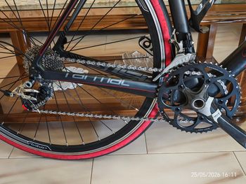 Used Specialized Tarmac SRAM Red 2013 Road & Gravel — image 3 of 11